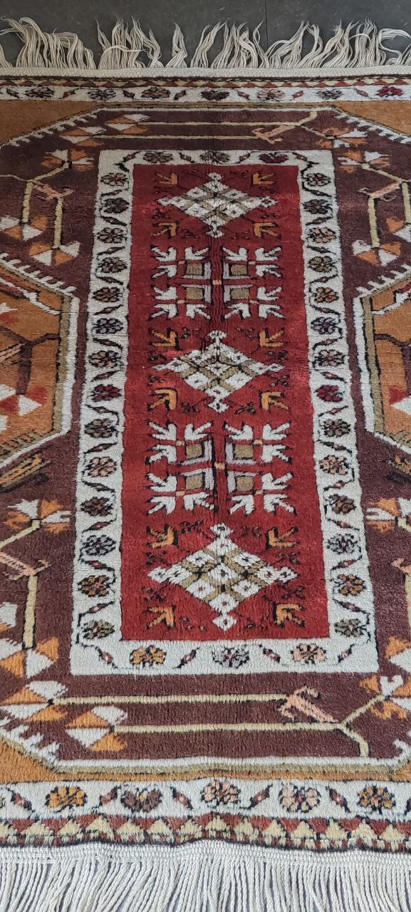 Vintage Turkish Milas Rug – 130x90 cm – Geometric Prayer Motif