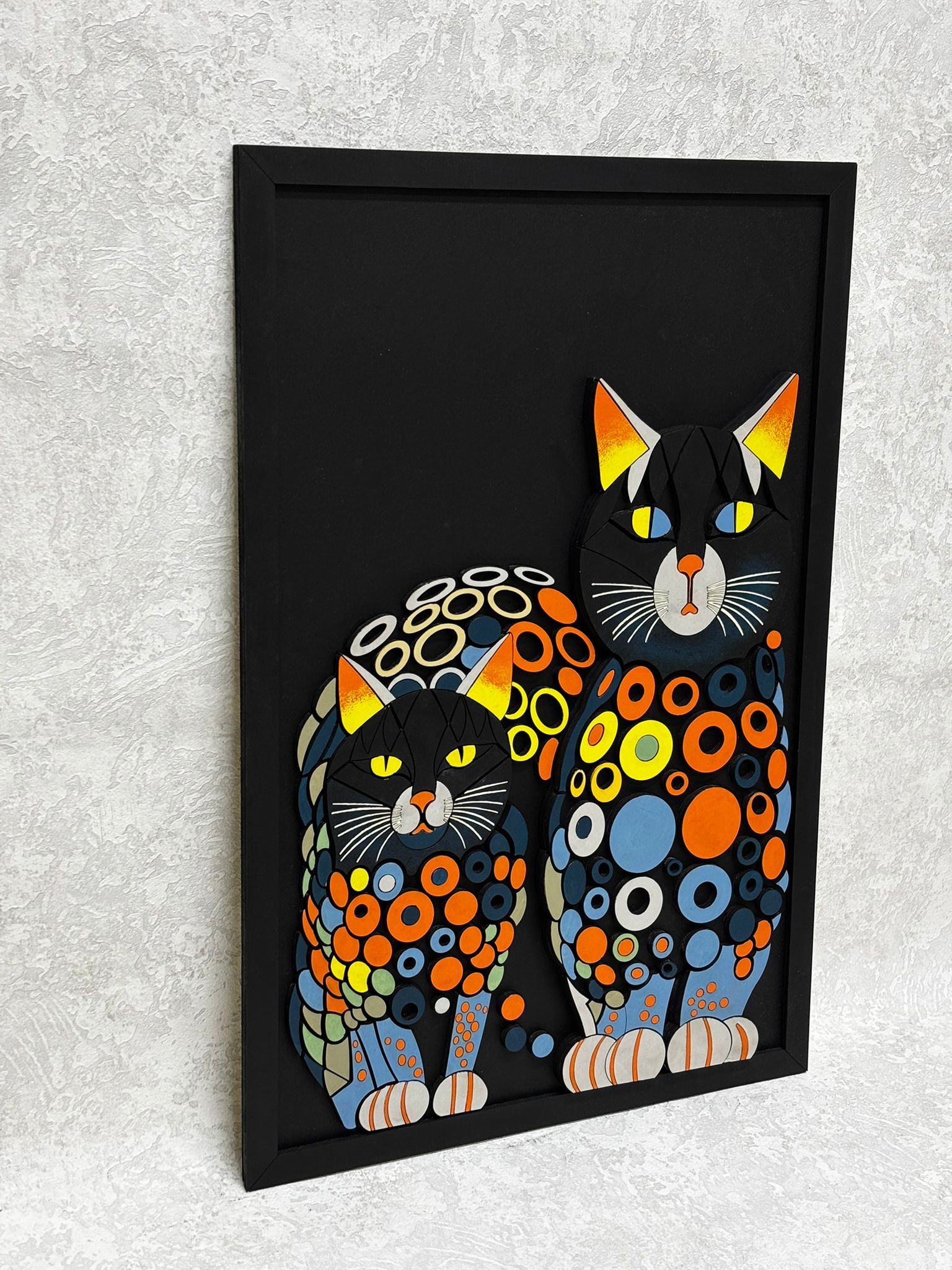 Colorful Cats / Wooden Tiered Table