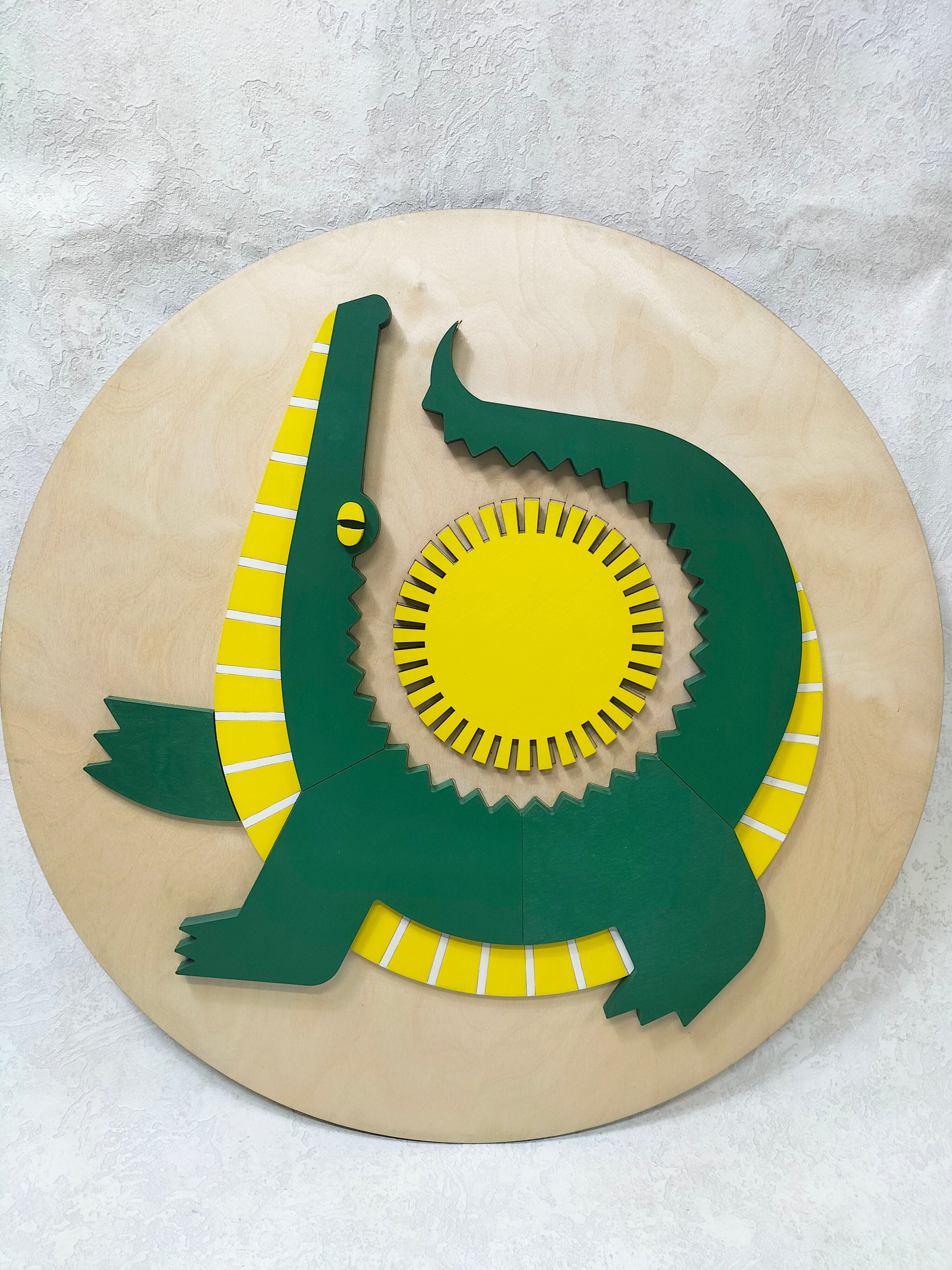Crocodile  / Wooden Tiered Table