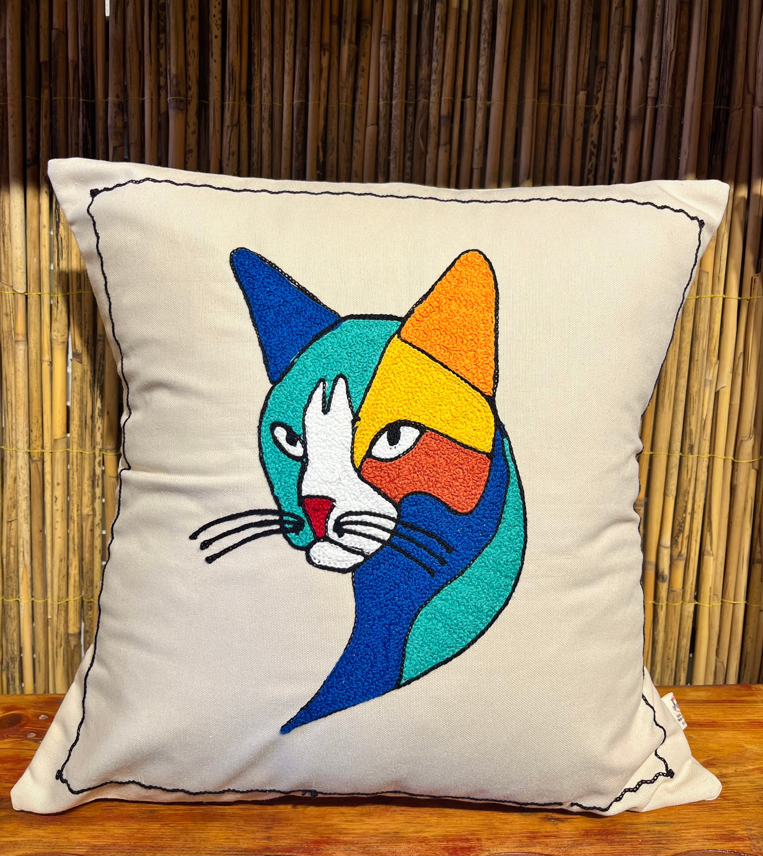 Suzeni Heritage Cushion Collection 4223