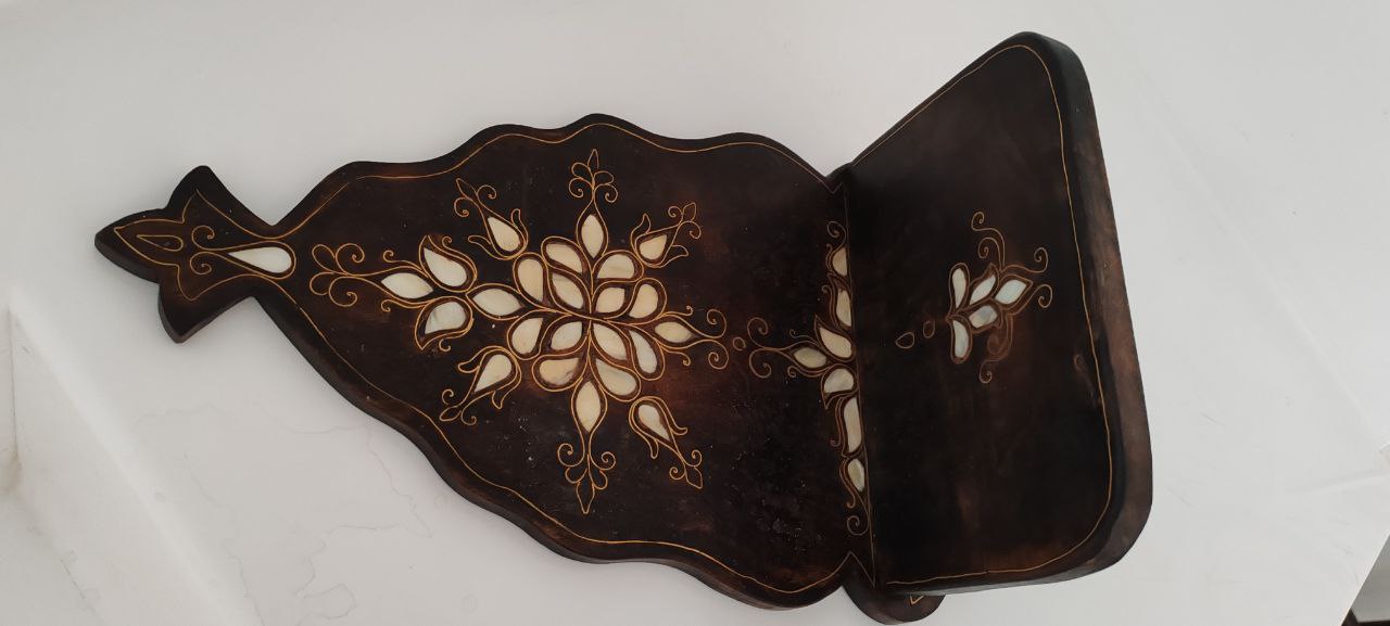 Handmade Wooden Wall Shelf with Brass & Mother-of-Pearl Inlay – Kavukluk
