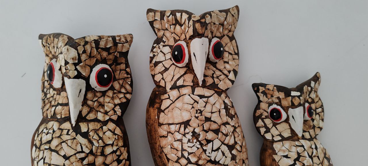 Owl Family Figurine Set – Hand-Carved with Eggshell Mosaic