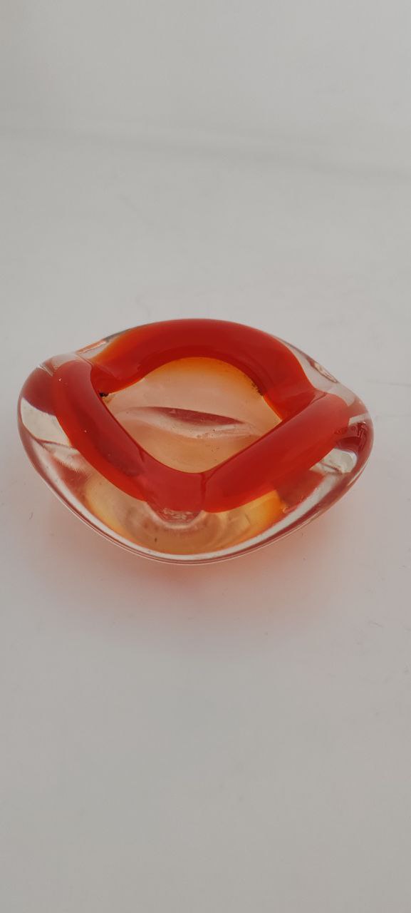 Murano Style Sommerso Glass Ashtray – Red & Orange – 9 cm