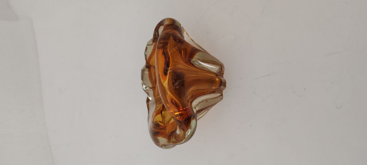Vintage Amber Murano Art Glass Bowl – Ribbed Petal Design – 1960s