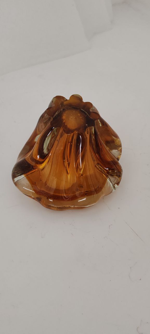 Vintage Amber Murano Art Glass Bowl – Ribbed Petal Design – 1960s