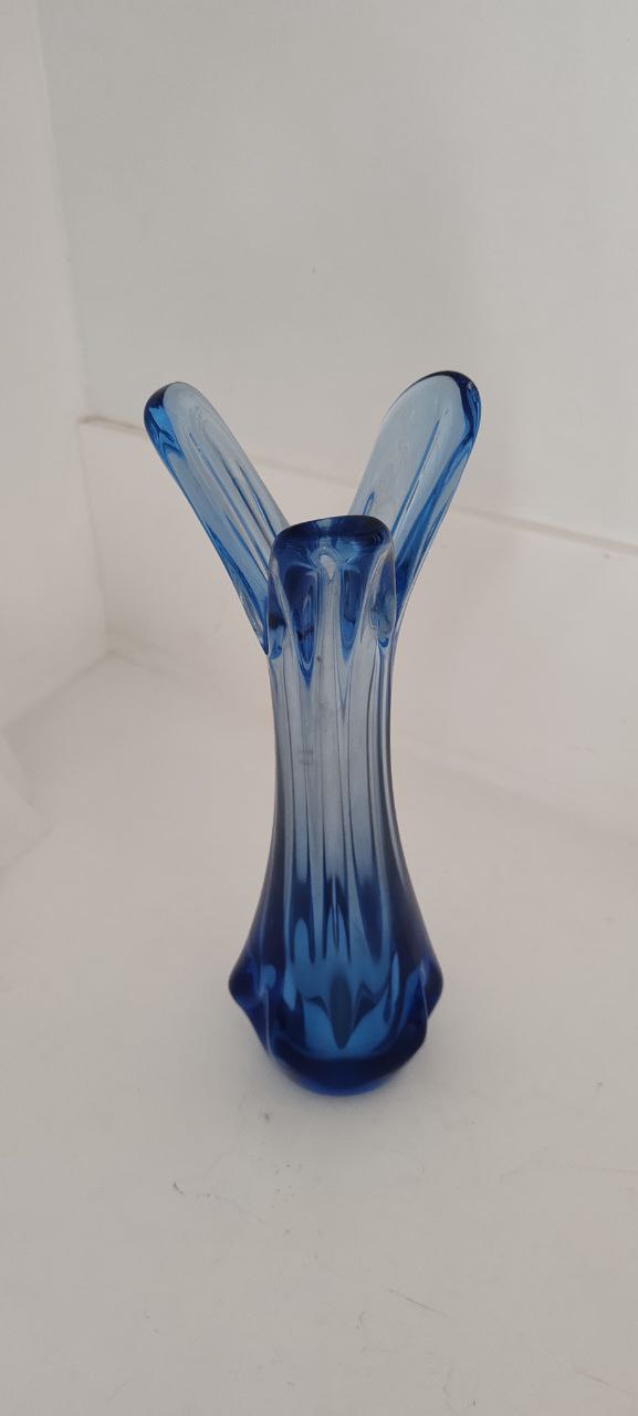 Tall Blue Murano Hand-Blown Vase – Three-Prong Organic Form – 1960s