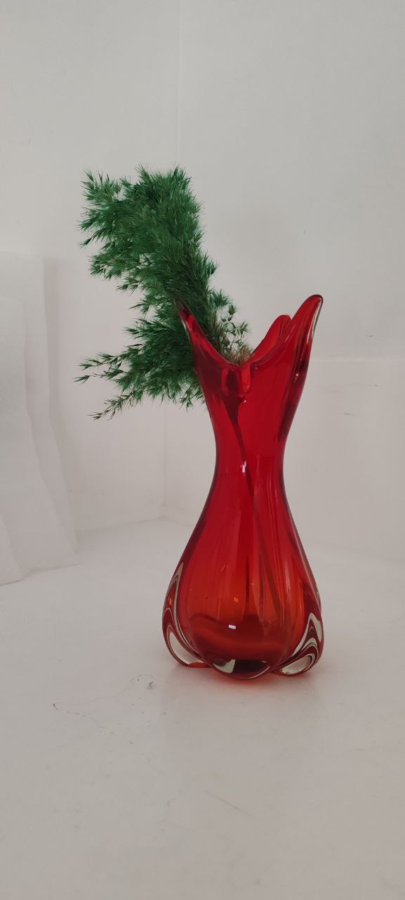 Vintage Murano Red Sommerso Art Glass Vase – Sculptural Italian Design – 1960s