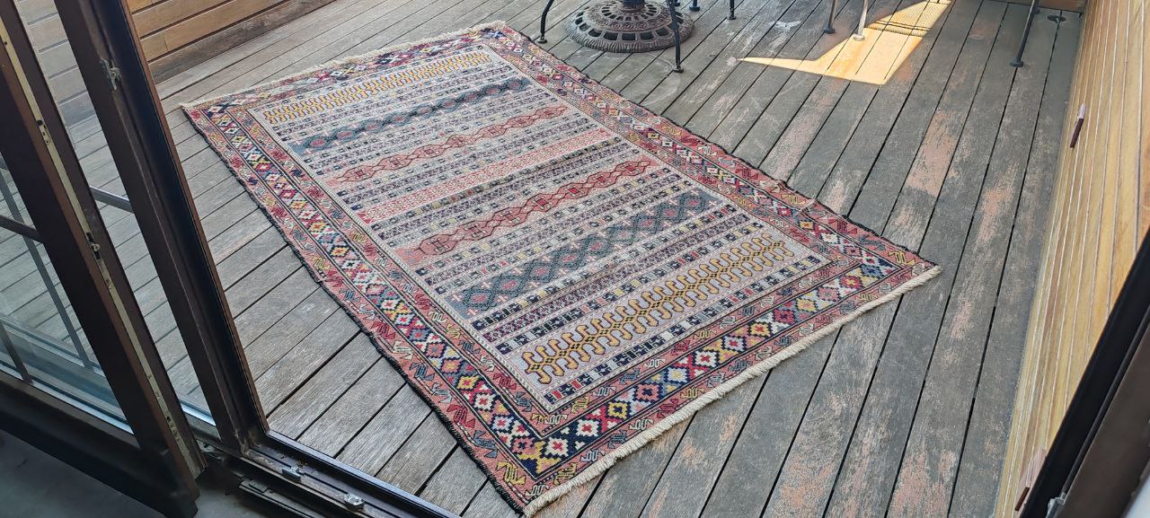 Iranian Sumak Flatweave Kilim Rug – 195x120 cm