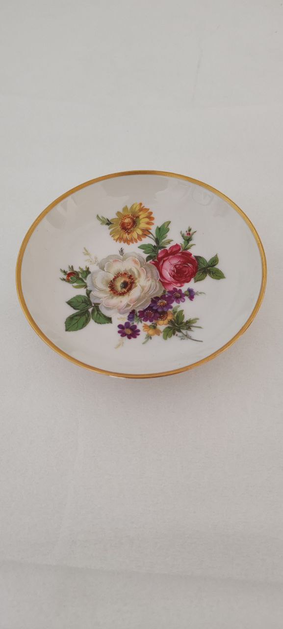 Kaiser Germany Small Floral Porcelain Dish – Hand-Painted with Gold Trim – 11 cm