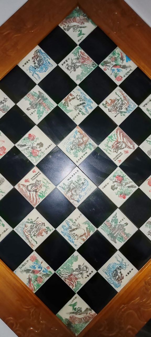 Chinese Soapstone Chess Set with Hand-Painted Board – 46x6 cm, King 9 cm