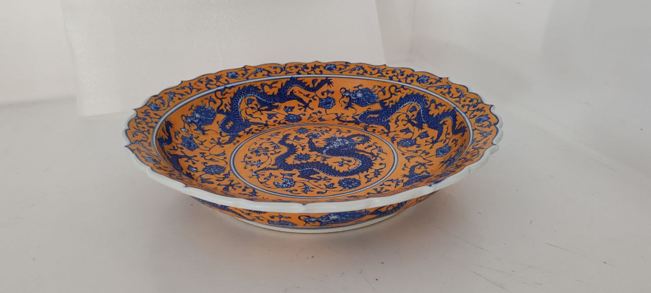 Chinese Qing Qianlong 1730s Traditional Dragon Bowl