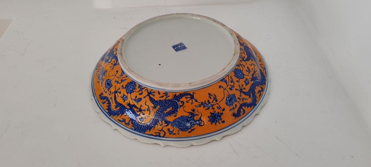 Chinese Qing Qianlong 1730s Traditional Dragon Bowl