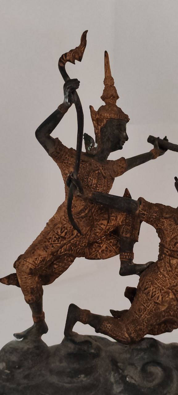 Rare Vintage Temple Warrior Figurine in Gilt Copper – Thai Khon Dancer – 23x18x13 cm