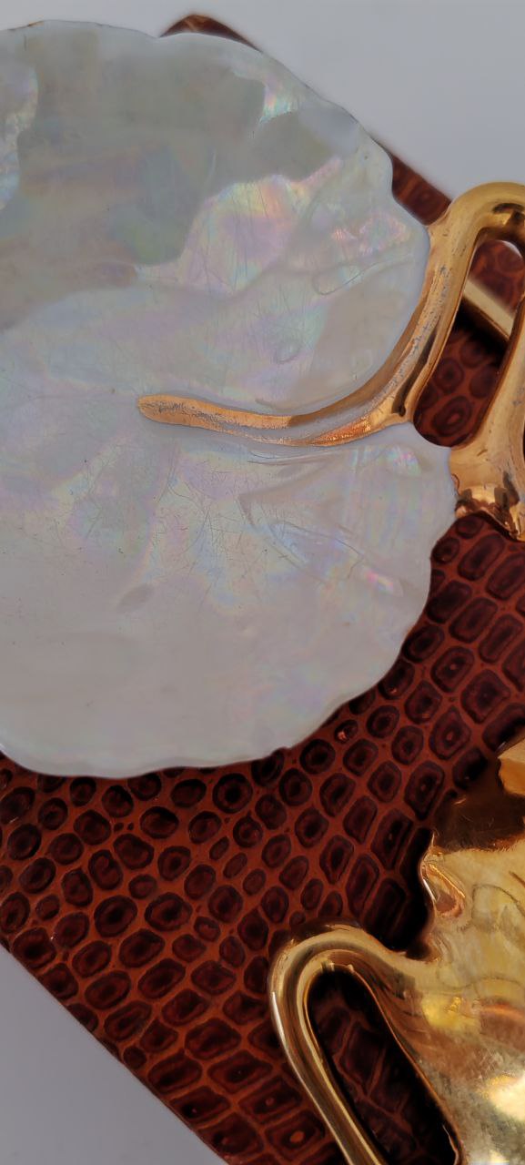 Vintage Limoges France Signed Porcelain & Mother of Pearl Dish Set – Gilded Miniature Server with Spoon – Original Box – 16x9x5 cm