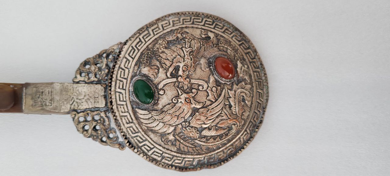 Vintage Asian Hand Mirror – Dragon Motif with Jade Handle, 22x11 cm