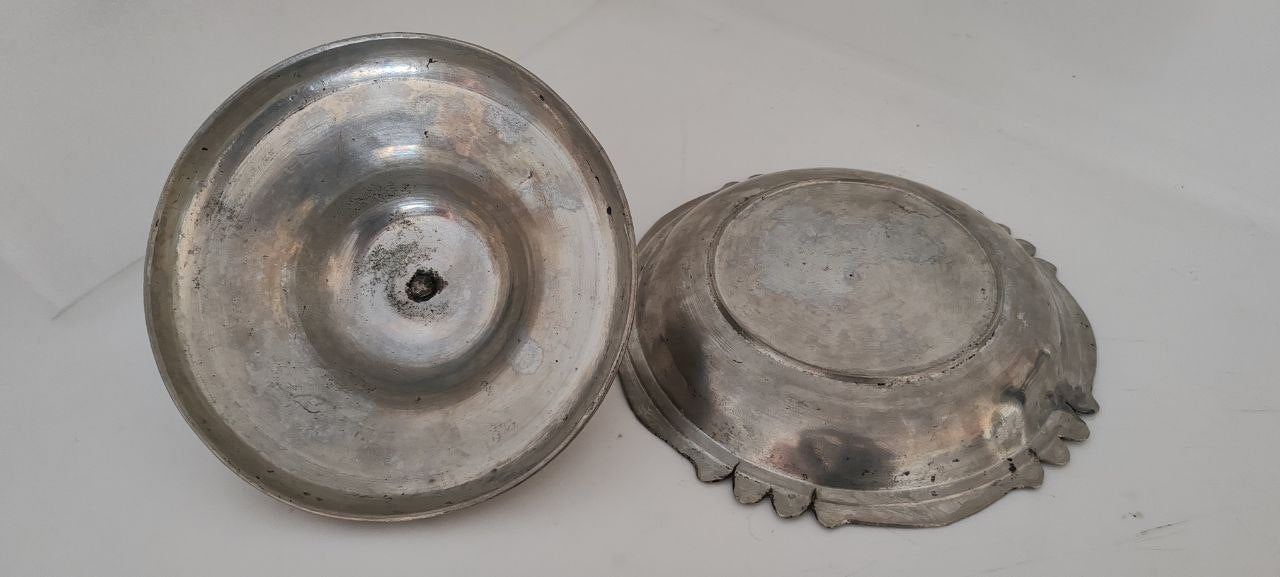 Antique Ottoman Copper Sahan with Arabic Inscription – Traditional Handcrafted Turkish SerVing Dish